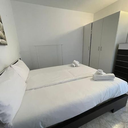 Pool View Apartment Primavera Arona  Luaran gambar
