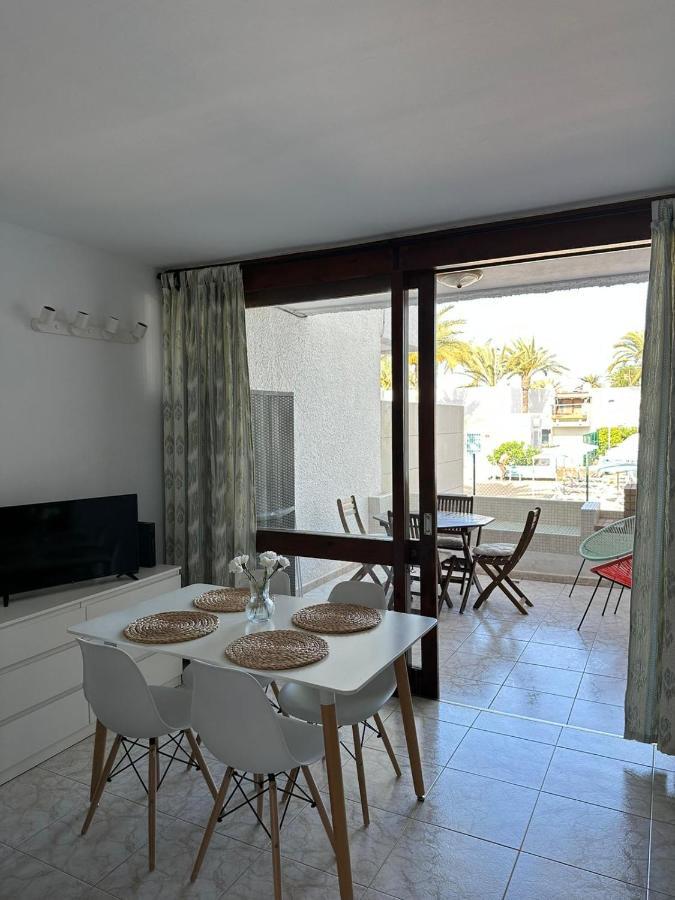 Pool View Apartment Primavera Arona  Luaran gambar