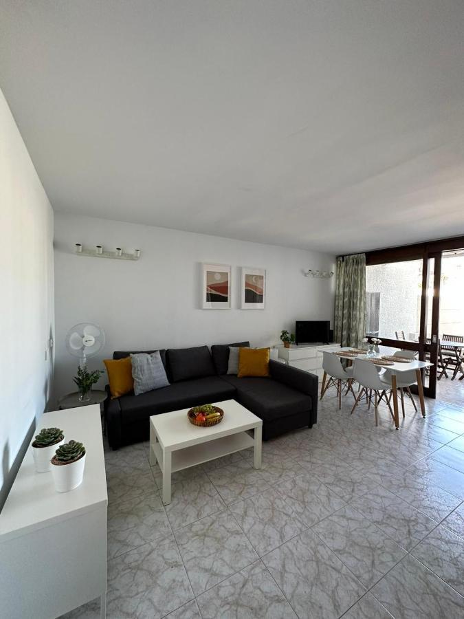 Pool View Apartment Primavera Arona  Luaran gambar