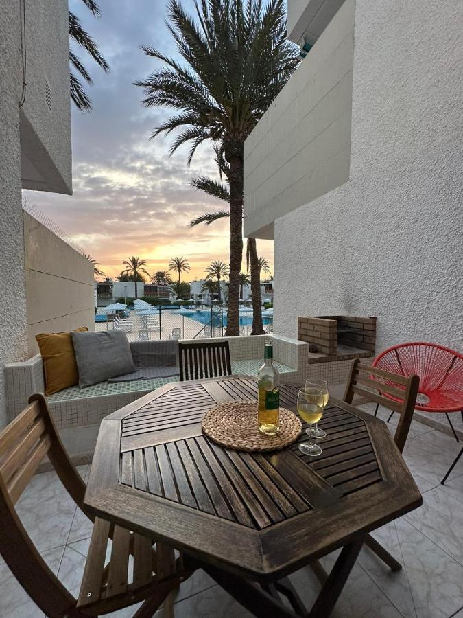 Pool View Apartment Primavera Arona  Luaran gambar